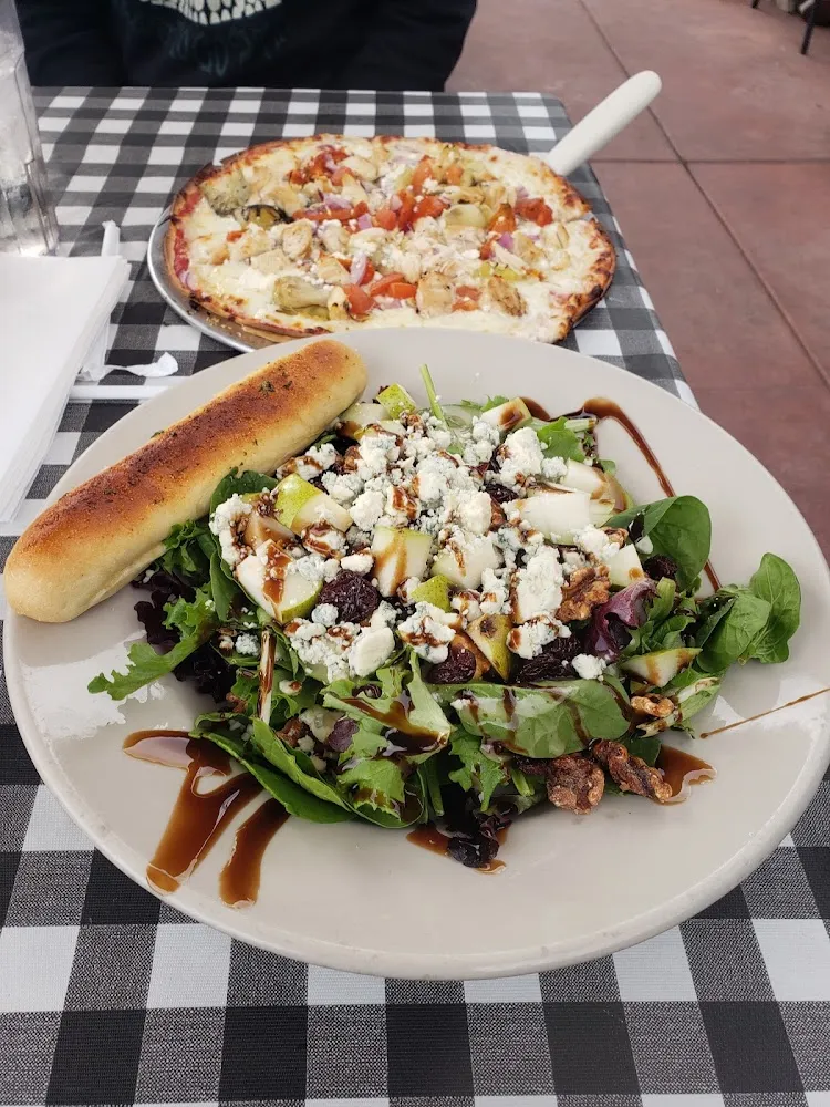 Gorgonzola Pear Salad